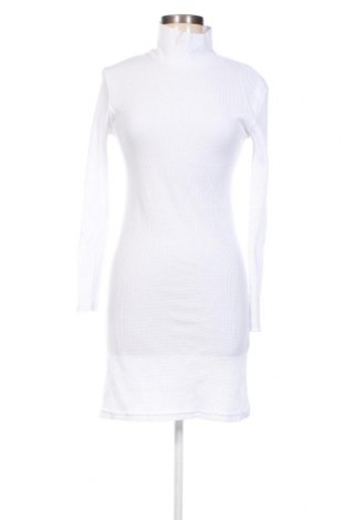 Kleid, Größe S, Farbe Weiß, Preis € 4,60