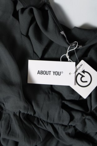 Kleid About You, Größe L, Farbe Grau, Preis 5,26 €