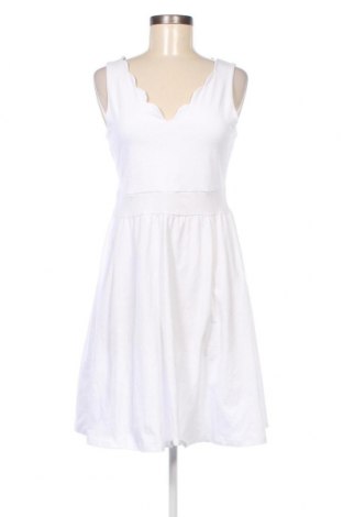 Kleid About You, Größe M, Farbe Weiß, Preis 14,20 €