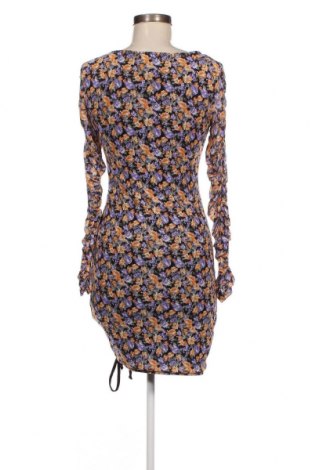 Φόρεμα Almost Famous, Μέγεθος M, Χρώμα Πολύχρωμο, Τιμή 7,18 €