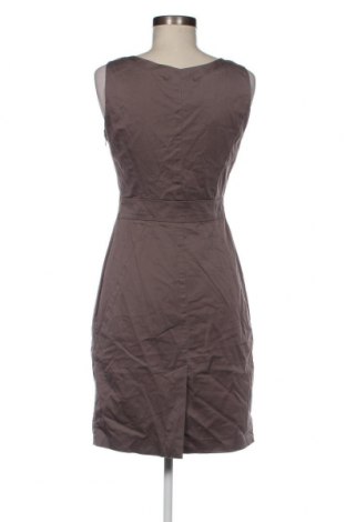 Kleid Armani Jeans, Größe L, Farbe Beige, Preis 57,28 €