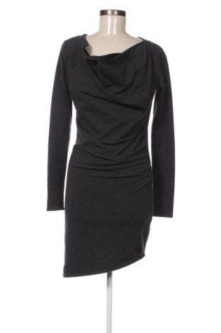 Kleid Bench, Größe M, Farbe Grau, Preis € 4,73