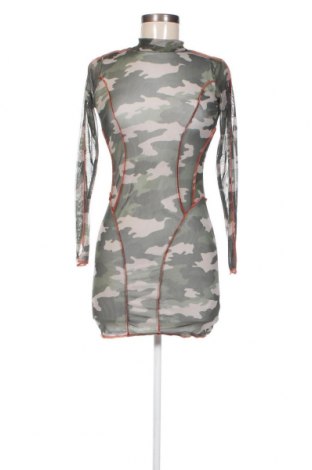 Kleid Boohoo, Größe XS, Farbe Mehrfarbig, Preis € 5,45