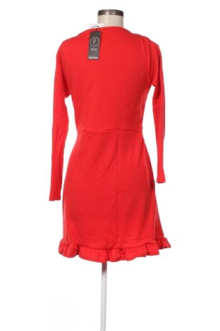 Kleid Boohoo, Größe L, Farbe Rot, Preis 9,72 €