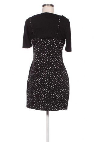 Kleid Boohoo, Größe M, Farbe Schwarz, Preis 7,35 €