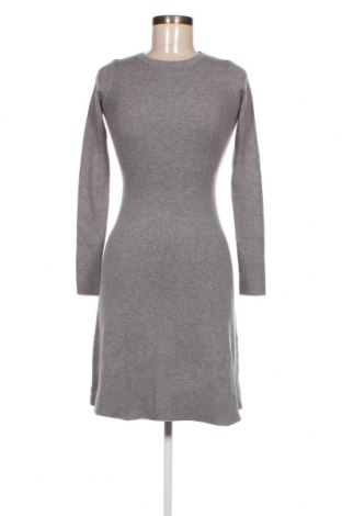 Kleid Cashmere Company, Größe M, Farbe Grau, Preis 97,46 €