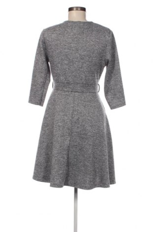 Kleid Colloseum, Größe L, Farbe Grau, Preis 3,23 €