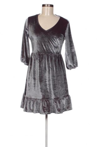 Φόρεμα Diverse, Μέγεθος M, Χρώμα Ασημί, Τιμή 4,27 €