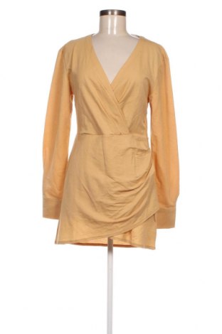 Φόρεμα Edited, Μέγεθος M, Χρώμα  Μπέζ, Τιμή 7,89 €
