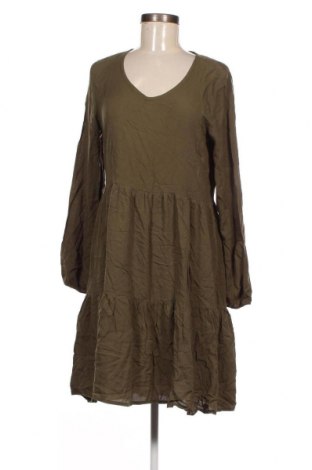 Kleid Eight2Nine, Größe M, Farbe Grün, Preis € 3,79