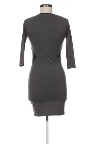 Kleid Fb Sister, Größe S, Farbe Grau, Preis 2,62 €