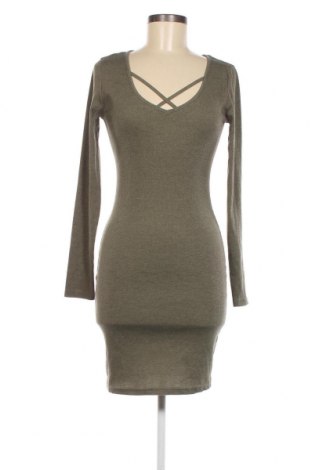 Kleid Fb Sister, Größe M, Farbe Grün, Preis 3,83 €