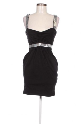 Φόρεμα Gina Tricot, Μέγεθος S, Χρώμα Μαύρο, Τιμή 15,47 €