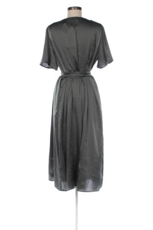 Kleid Guido Maria Kretschmer for About You, Größe XL, Farbe Grün, Preis 18,40 €