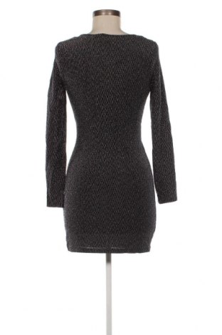 Šaty  H&M Divided, Veľkosť S, Farba Viacfarebná, Cena  3,95 €