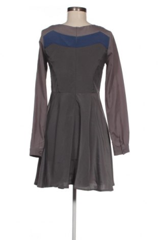 Kleid Kling, Größe XS, Farbe Mehrfarbig, Preis 3,55 €
