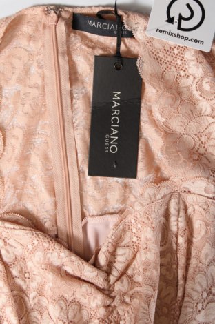 Šaty  Marciano by Guess, Velikost M, Barva Béžová, Cena  4 362,00 Kč