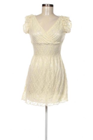 Φόρεμα Mela Loves London, Μέγεθος S, Χρώμα Εκρού, Τιμή 3,58 €