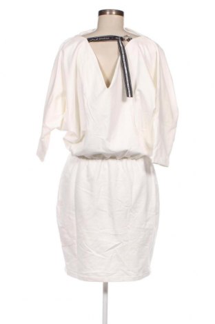 Kleid Moe, Größe L, Farbe Weiß, Preis € 15,25