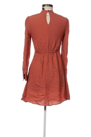 Kleid New Look, Größe S, Farbe Rosa, Preis 11,10 €