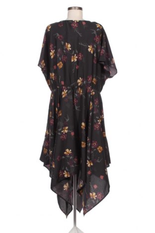 Φόρεμα New Look, Μέγεθος 3XL, Χρώμα Πολύχρωμο, Τιμή 17,94 €