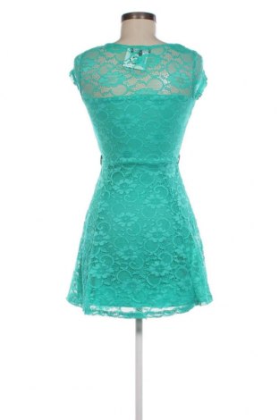 Kleid New Look, Größe S, Farbe Grün, Preis 6,67 €