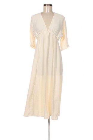 Φόρεμα Noisy May, Μέγεθος XS, Χρώμα Εκρού, Τιμή 9,48 €