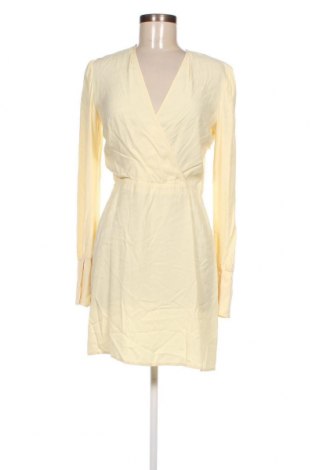Kleid Patrizia Pepe, Größe M, Farbe Gelb, Preis 180,93 €