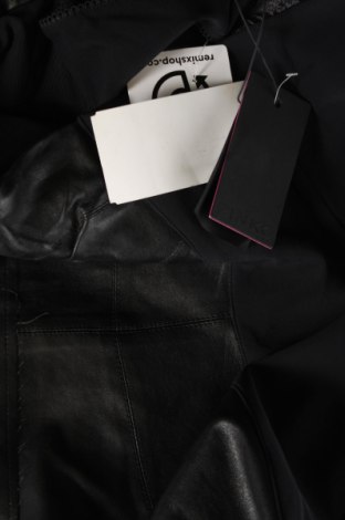 Kožené šaty  Pinko, Veľkosť M, Farba Čierna, Cena  386,37 €