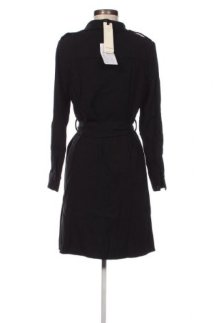 Šaty  Pinko, Veľkosť M, Farba Čierna, Cena  180,93 €