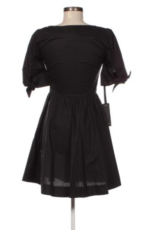 Šaty  Pinko, Veľkosť S, Farba Čierna, Cena  175,50 €