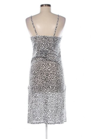 Kleid Pretty Little Thing, Größe XS, Farbe Mehrfarbig, Preis 6,88 €