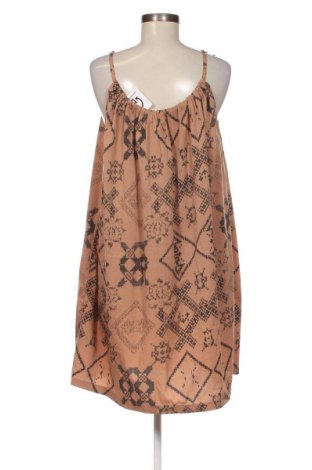 Kleid Saint Tropez, Größe M, Farbe Beige, Preis 9,46 €