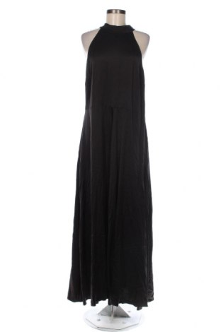 Kleid Selected Femme, Größe S, Farbe Schwarz, Preis 63,40 €