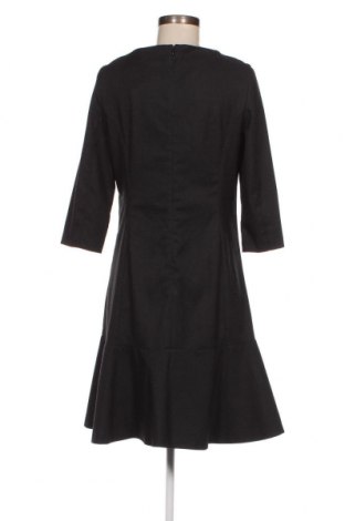 Kleid Sisley, Größe L, Farbe Grau, Preis 12,68 €