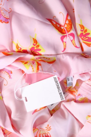 Φόρεμα Something New, Μέγεθος M, Χρώμα Ρόζ , Τιμή 68,04 €