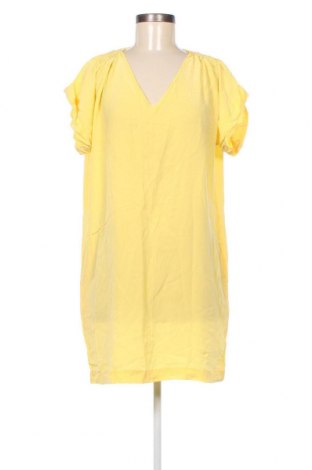 Φόρεμα Toupy, Μέγεθος M, Χρώμα Κίτρινο, Τιμή 4,71 €