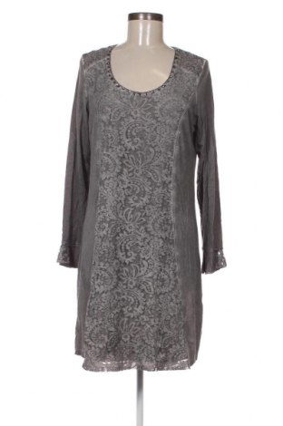 Kleid Tredy, Größe M, Farbe Grau, Preis 4,64 €