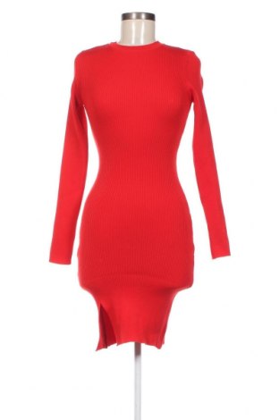 Šaty  Trendyol, Velikost L, Barva Červená, Cena  222,00 Kč
