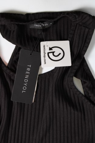 Kleid Trendyol, Größe M, Farbe Schwarz, Preis 14,61 €