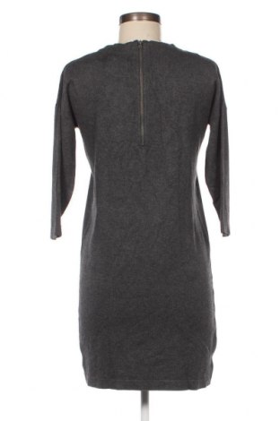 Kleid Vero Moda, Größe M, Farbe Grau, Preis € 4,45
