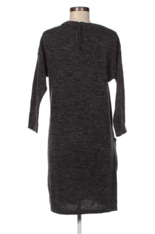 Šaty  Vero Moda, Veľkosť M, Farba Sivá, Cena  4,65 €