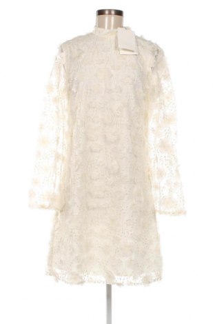 Kleid Y.A.S, Größe M, Farbe Ecru, Preis 89,38 €