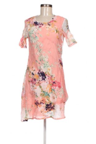 Kleid Y.A.S, Größe M, Farbe Mehrfarbig, Preis € 41,06