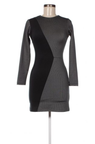 Kleid Zara, Größe S, Farbe Mehrfarbig, Preis 12,28 €