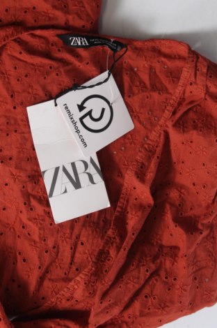 Рокля Zara, Размер XS, Цвят Оранжев, Цена 36,04 лв.