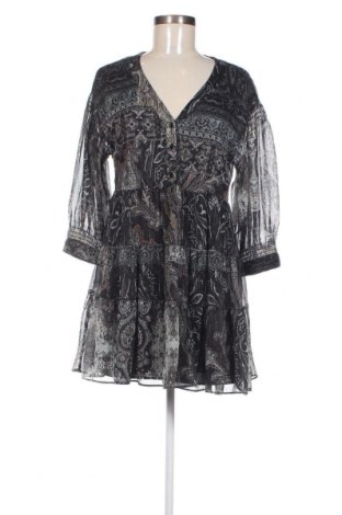 Kleid Zara, Größe M, Farbe Mehrfarbig, Preis 12,23 €