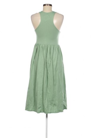 Kleid Zara, Größe S, Farbe Grün, Preis 12,23 €