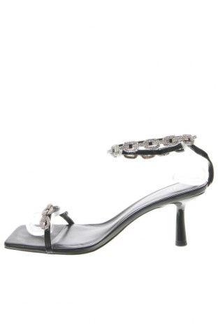 Sandále Zara, Veľkosť 39, Farba Čierna, Cena  30,62 €