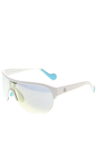 Слънчеви очила Moncler, Цвят Бял, Цена 415,65 лв.